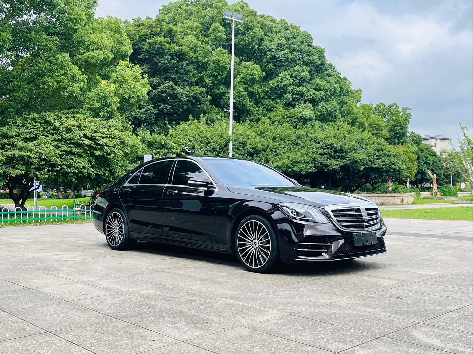 Mercedes-Benz S-Class, 2019 3