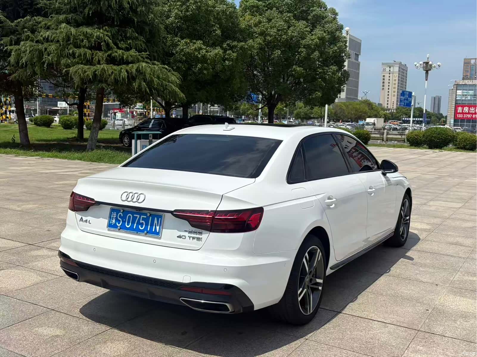 Audi A4L, 2022 7