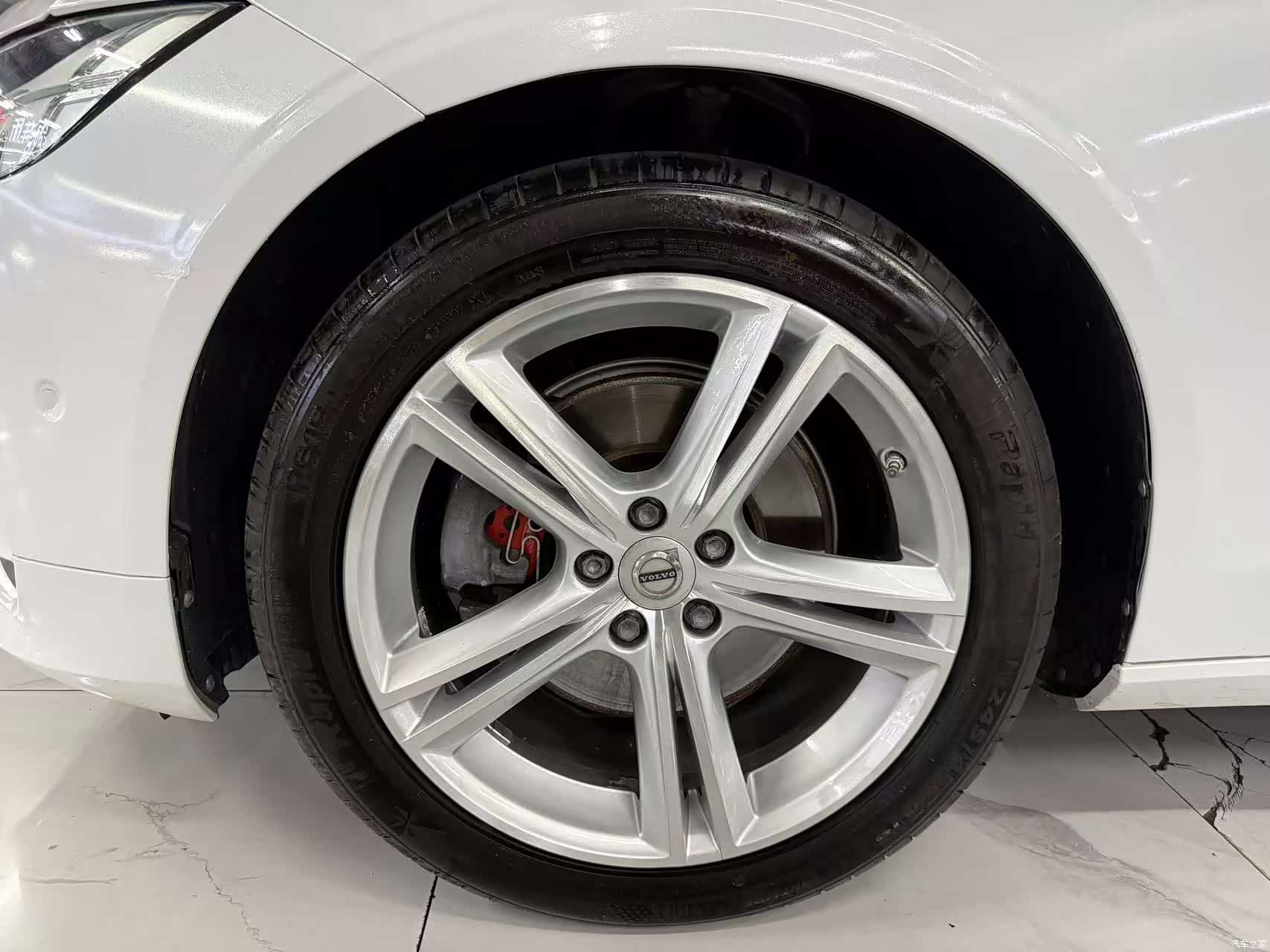 Volvo S90, 2019 4