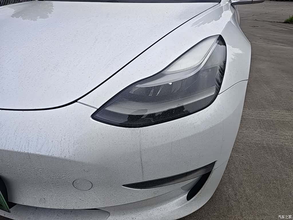Tesla Model 3, 2021 24