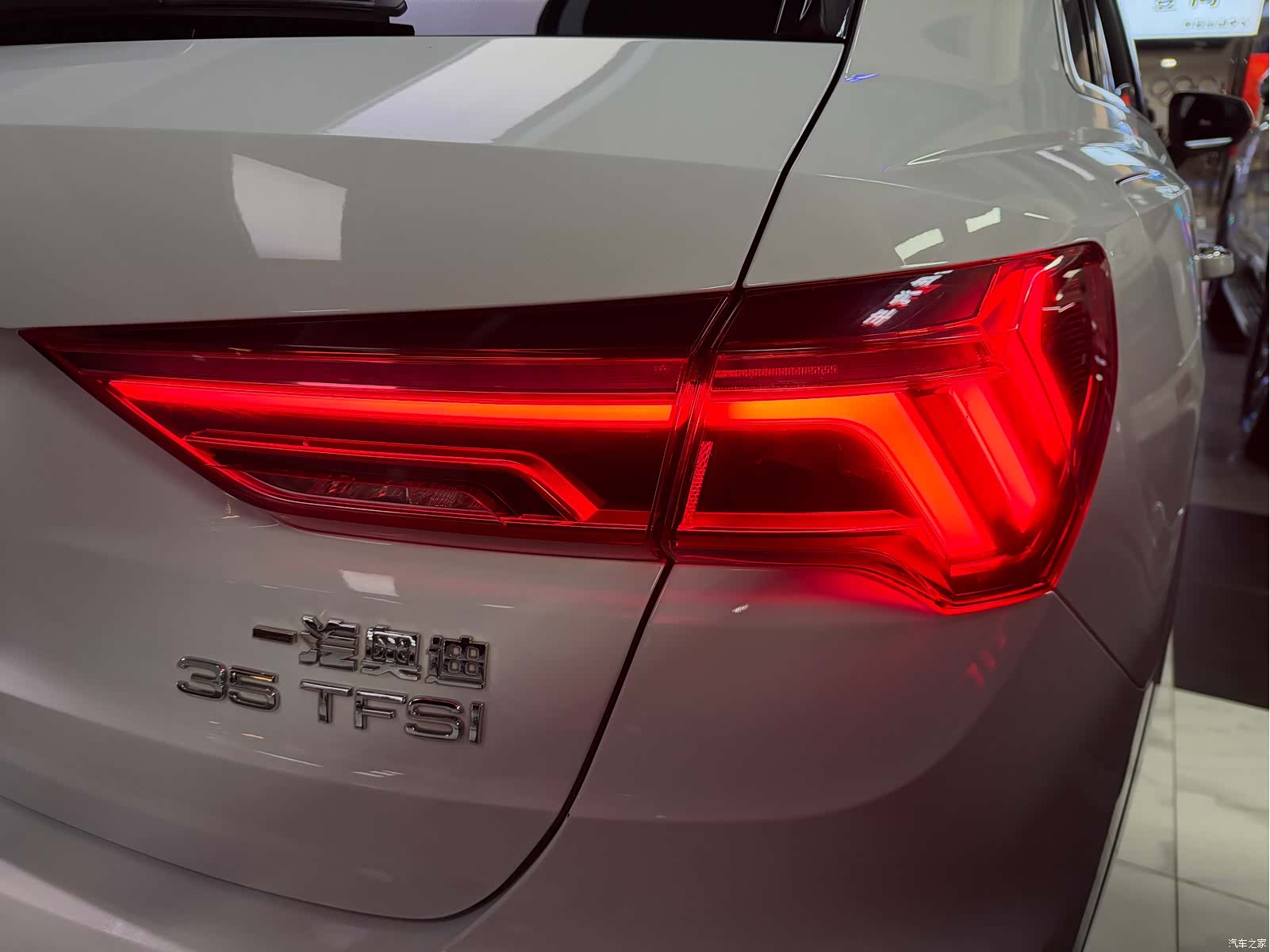 Audi Q3, 2024 13