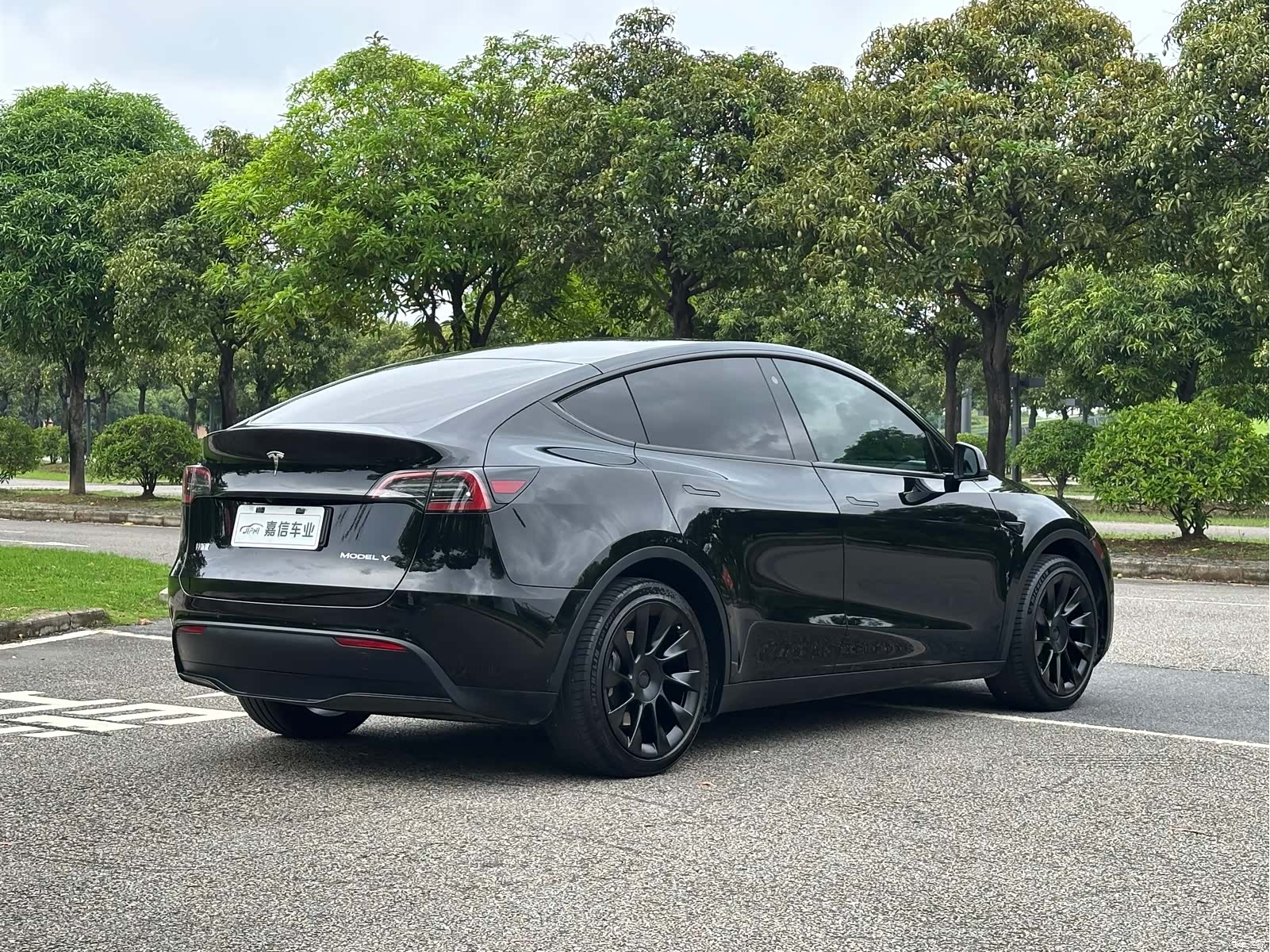 Tesla Model Y, 2022 8