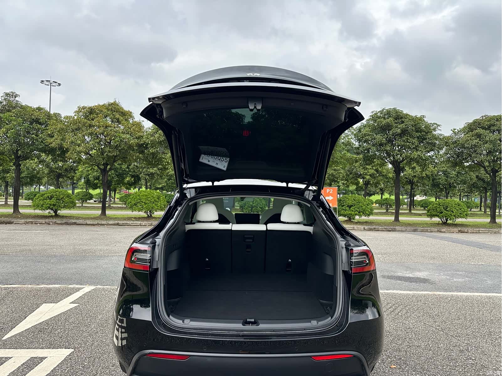 Tesla Model Y, 2022 20