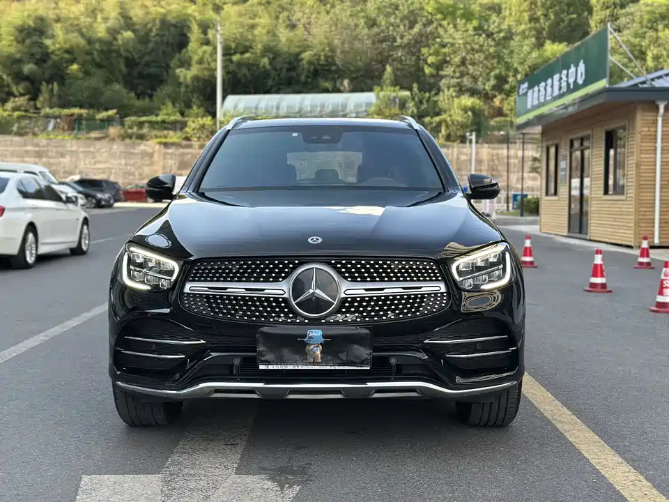 Mercedes-Benz GLC Mercedes-Benz GLC