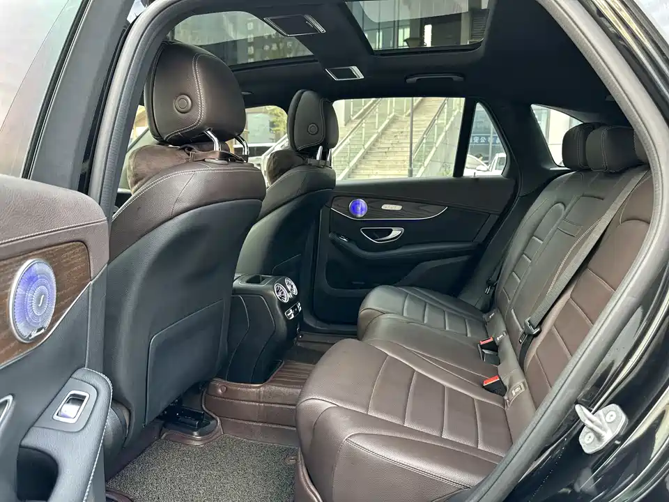 Mercedes-Benz GLC Mercedes-Benz GLC