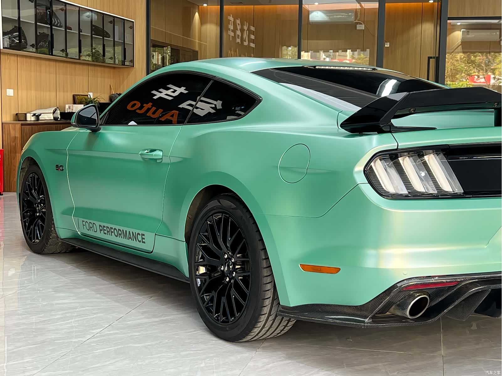 Ford Mustang, 2017 19