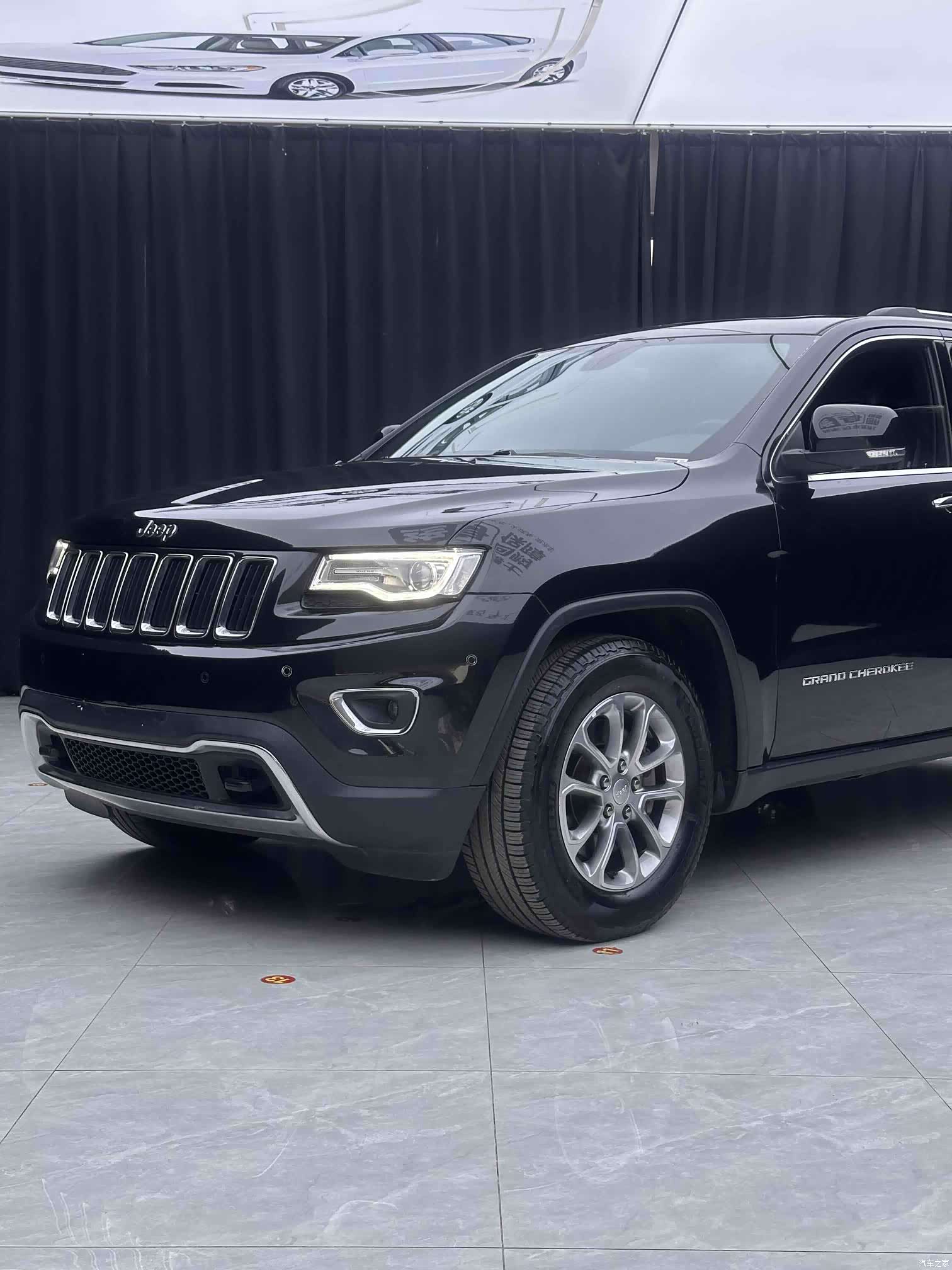 Jeep Grand Cherokee, 2017 3