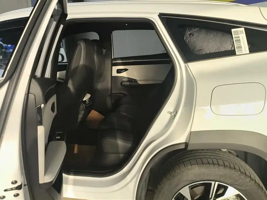 Geely Galaxy Galaxy L7