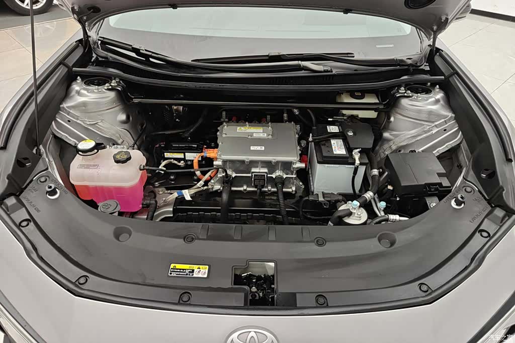 Toyota bZ3, 2026 10