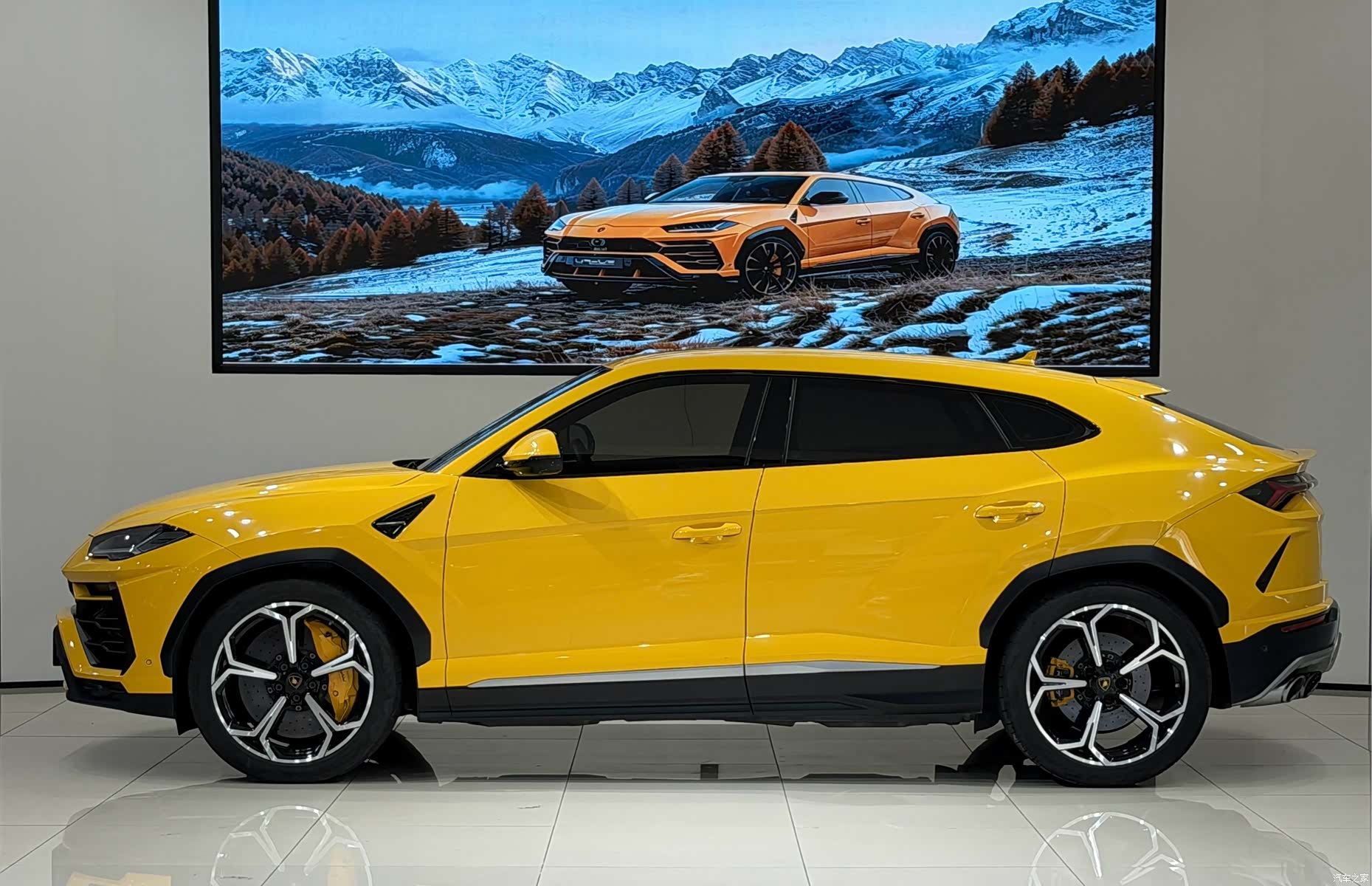 Lamborghini Urus, 2019 3
