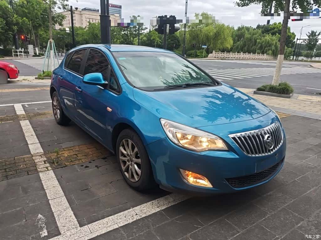 Buick XT, 2014 4