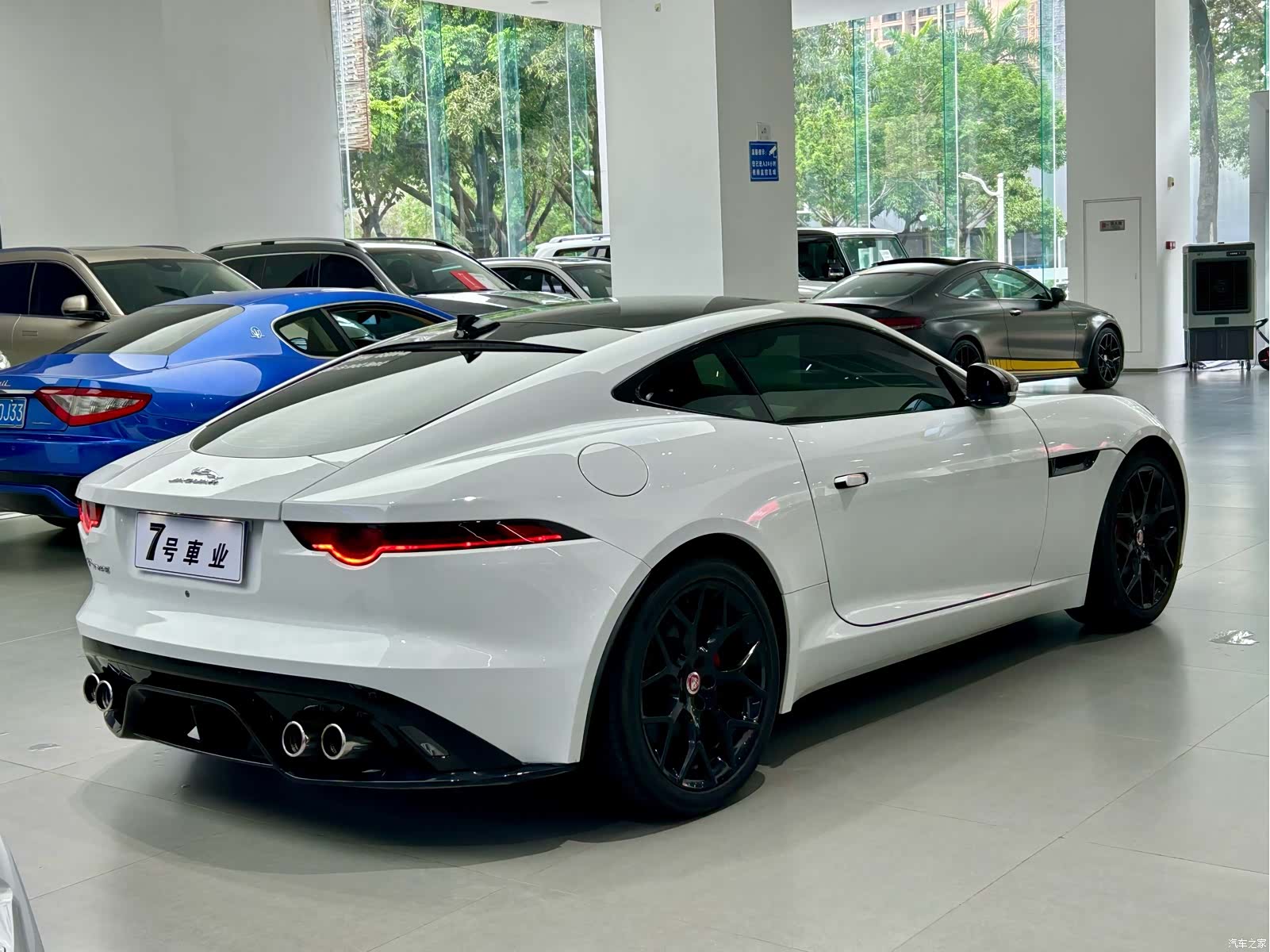 Jaguar F-TYPE, 2018 14