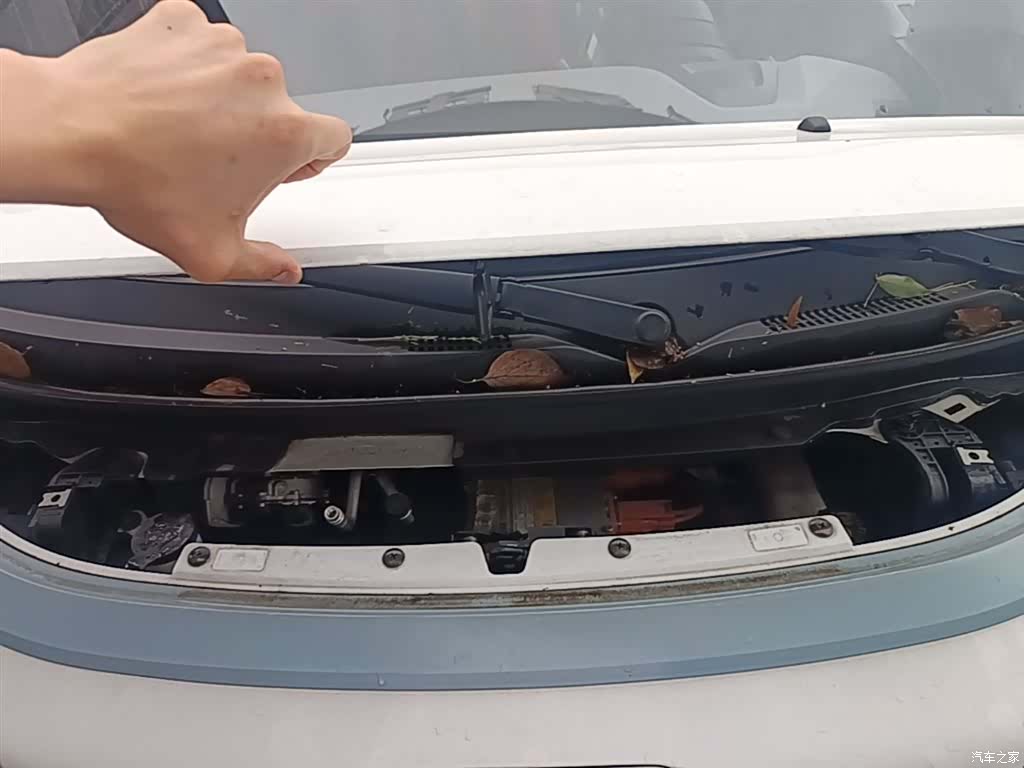 Wuling NanoEV, 2022 16
