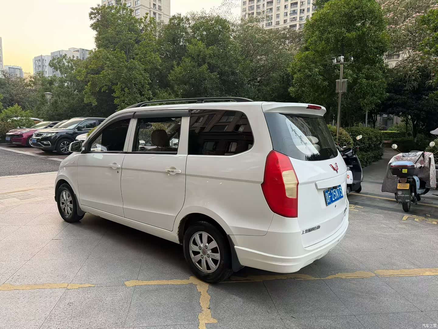 Wuling Hongguang, 2015 7