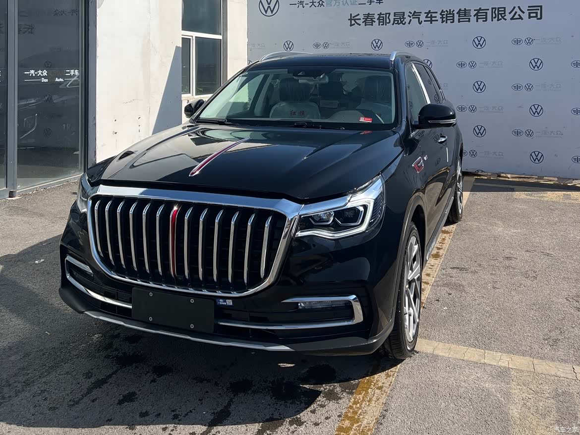 Hongqi HS7, 2022 1
