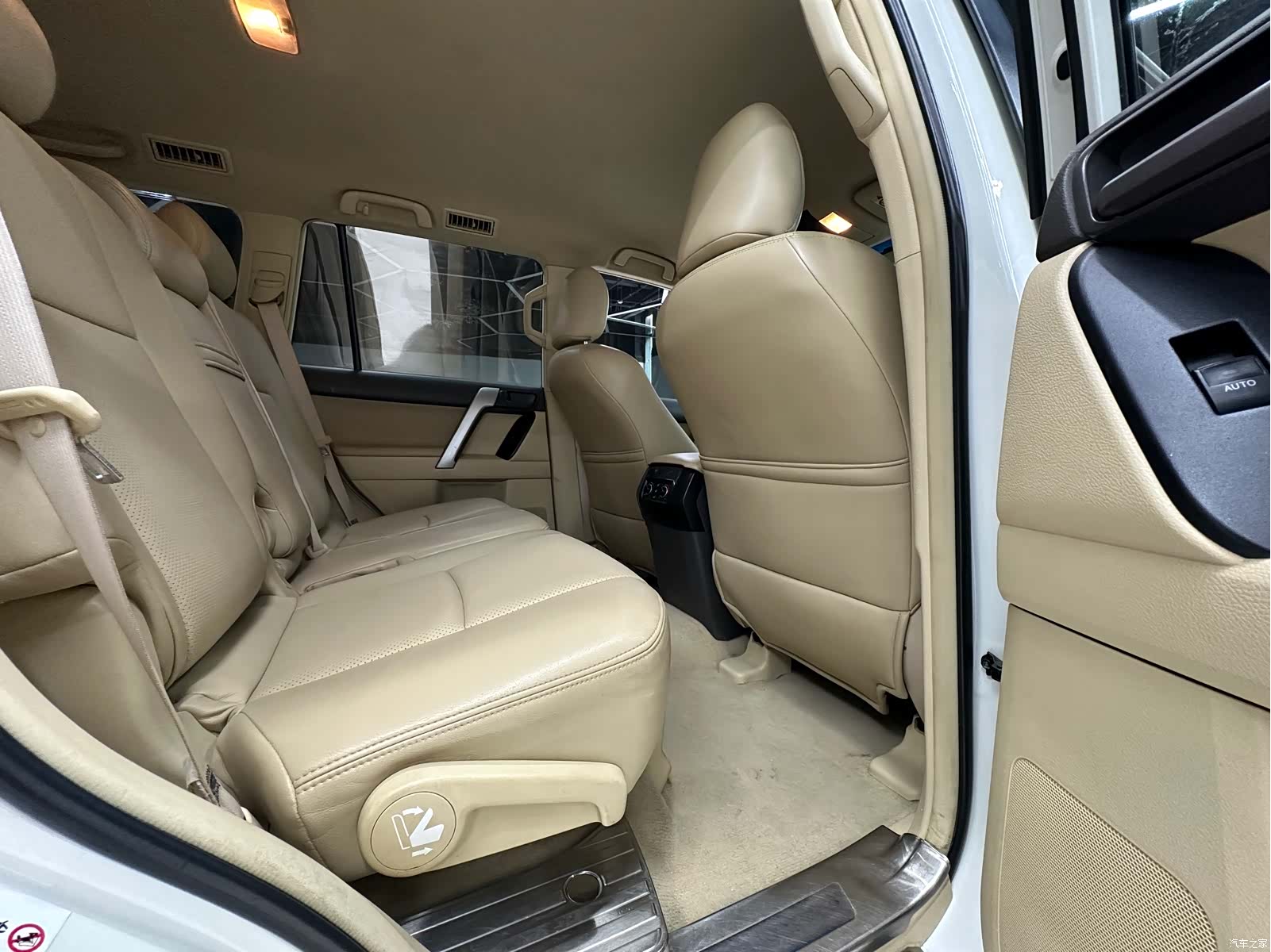 Toyota Prado, 2017 12