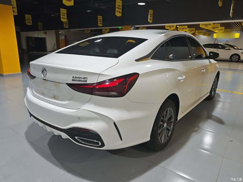 MG MG5, 2025 7