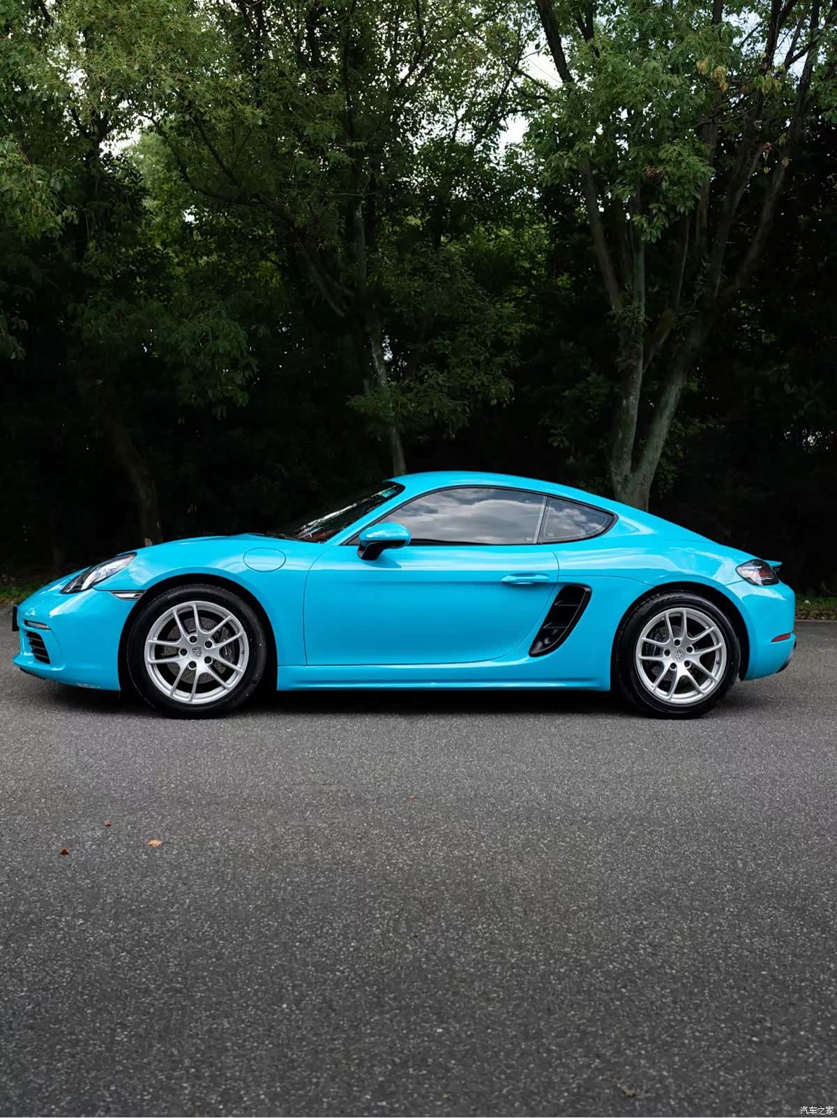 Porsche Cayman, 2019 9