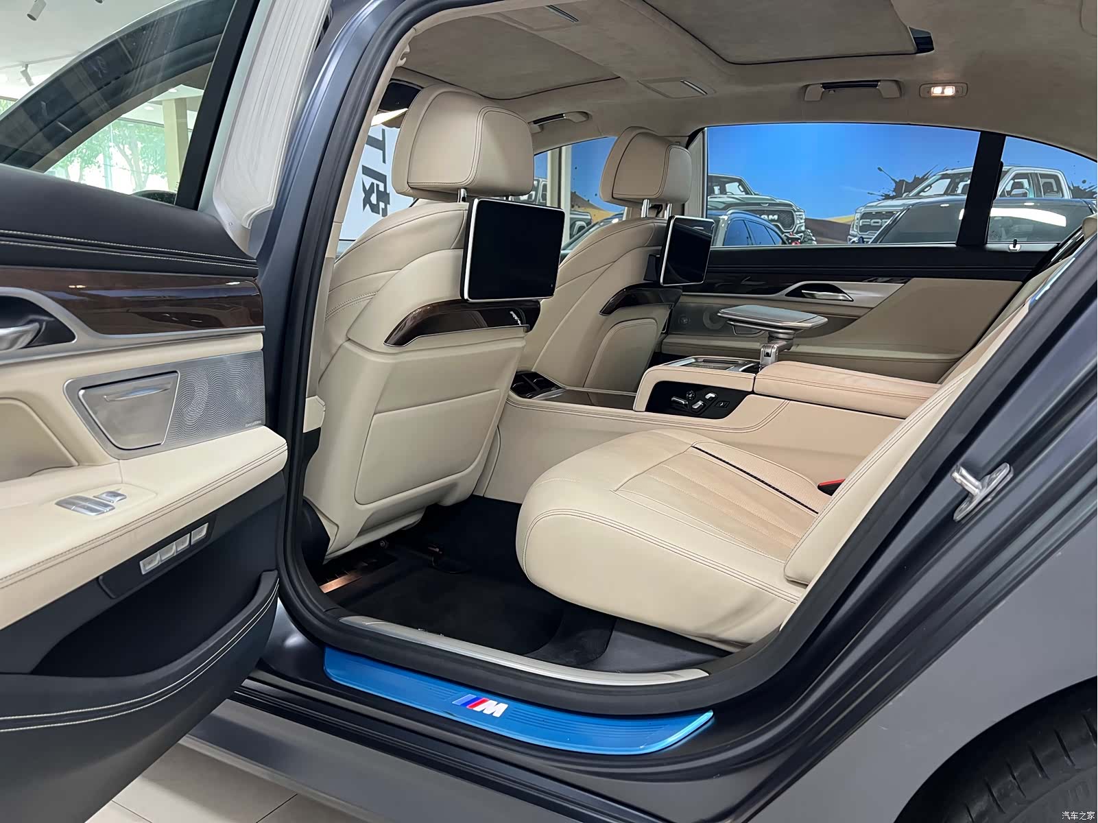 BMW 7 Series, 2018 13