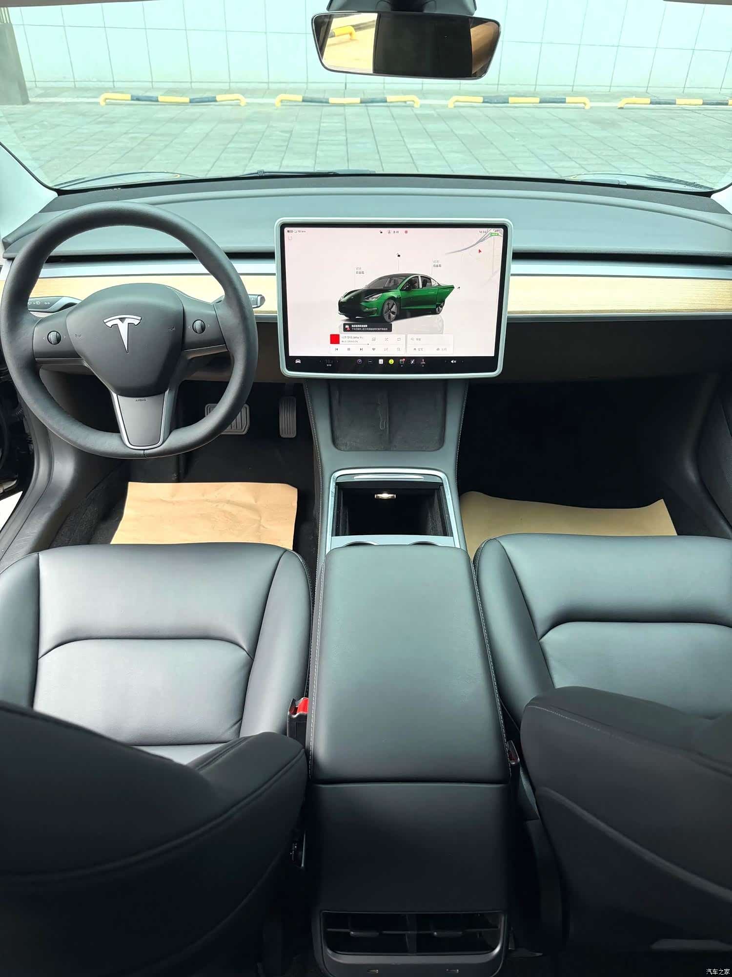 Tesla Model 3, 2022 все фото
