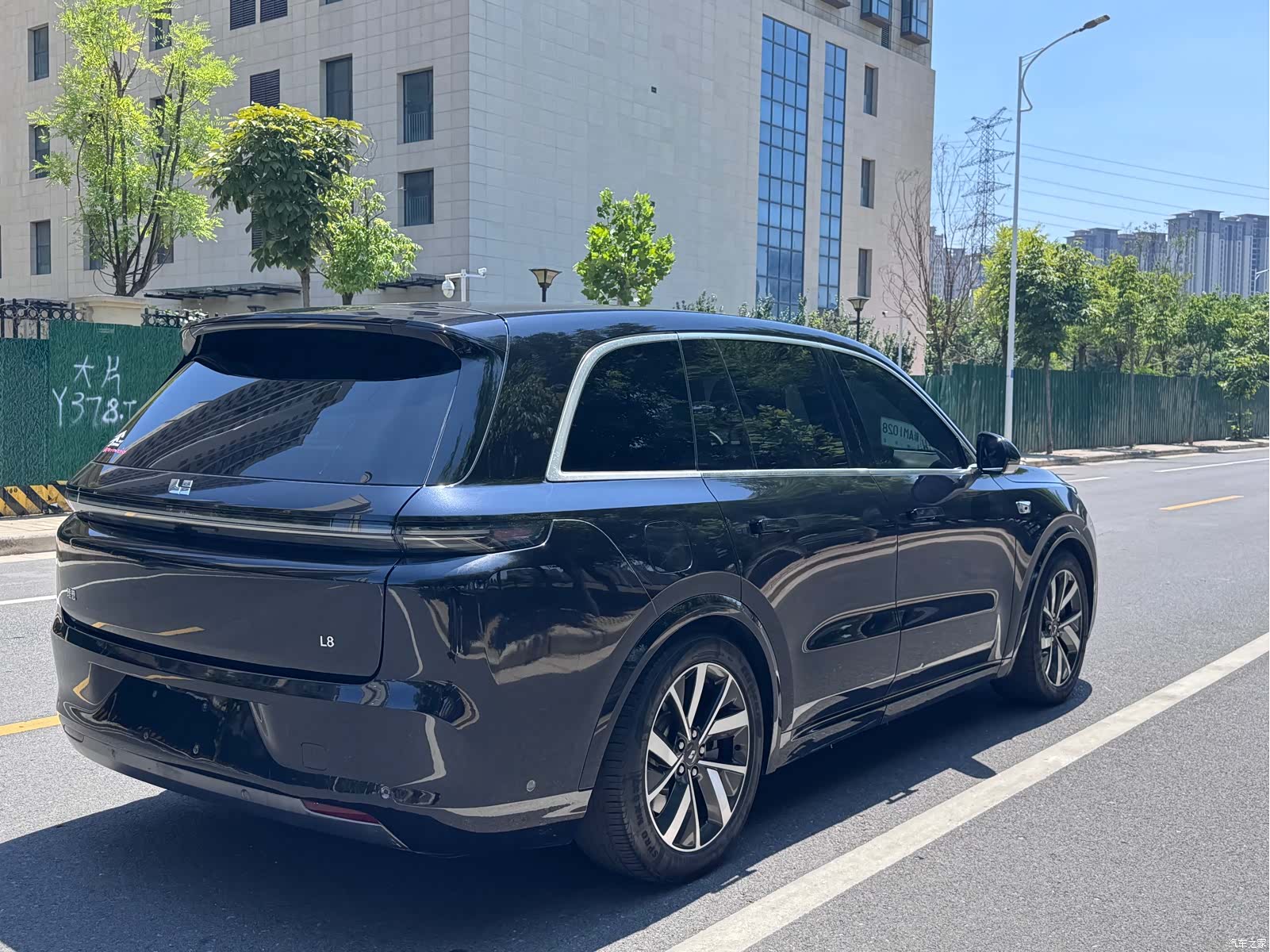 Li Auto L8, 2023 9
