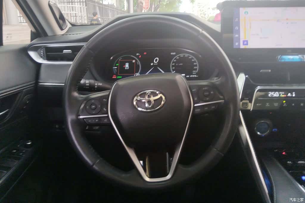 Toyota Venza, 2022 15