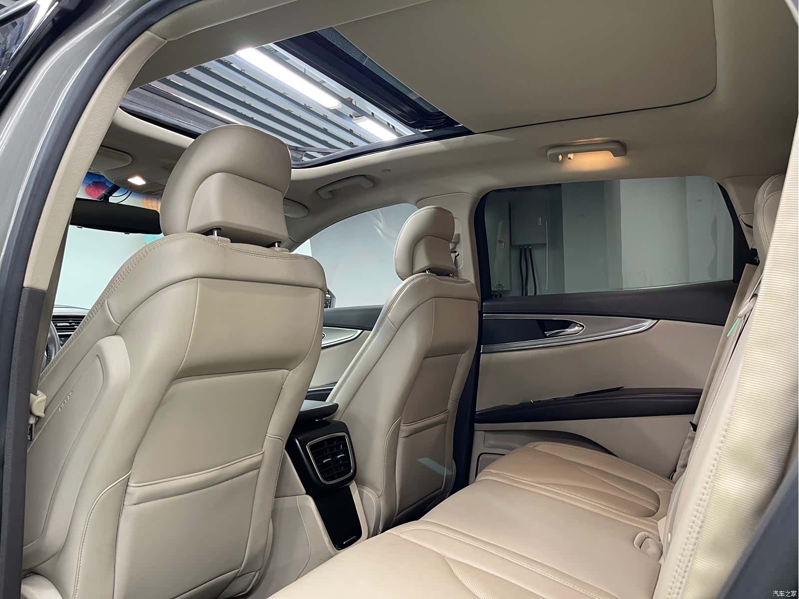 Lincoln MKX, 2017 20