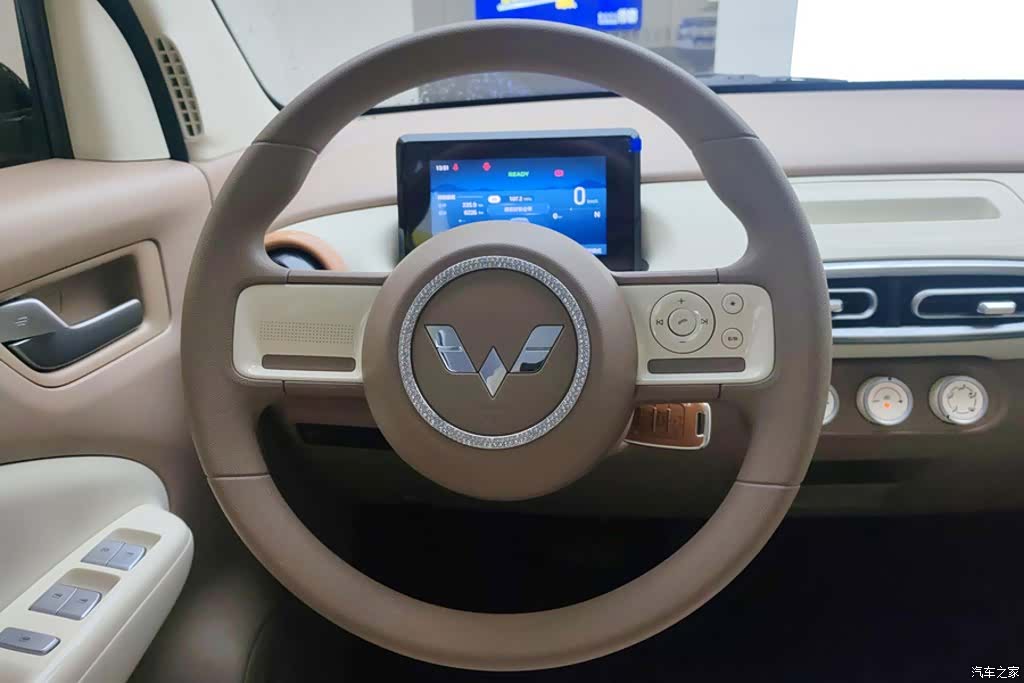 Wuling MINIEV, 2025 15