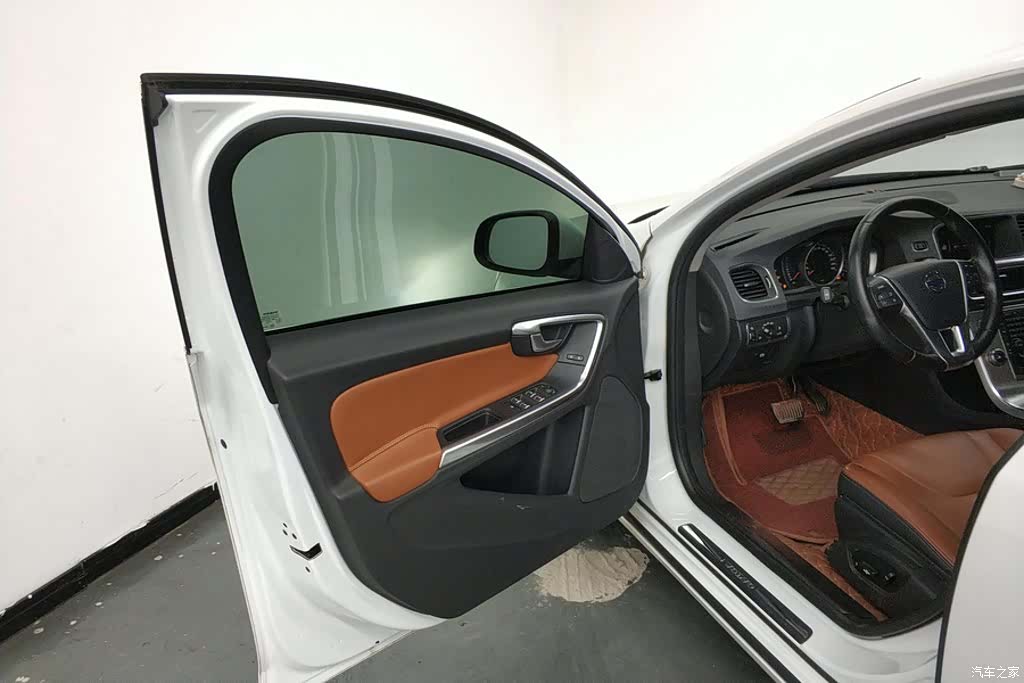 Volvo S60, 2017 7