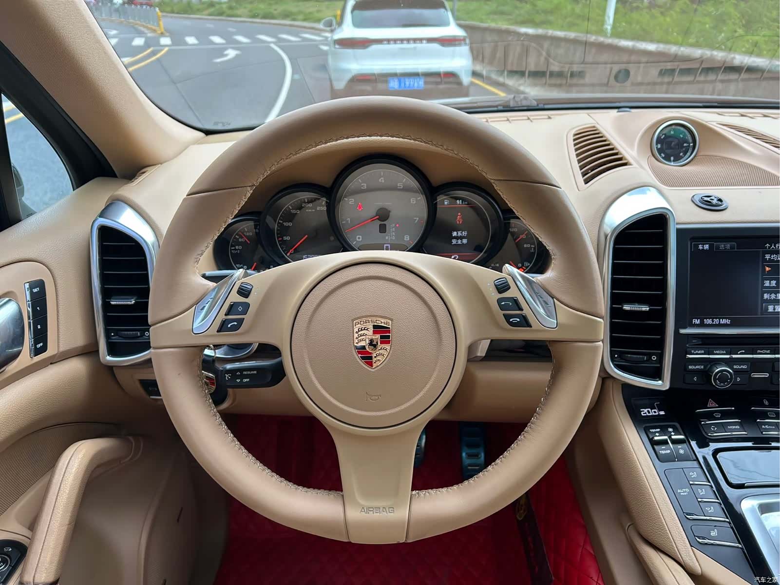 Porsche Cayenne, 2013 8
