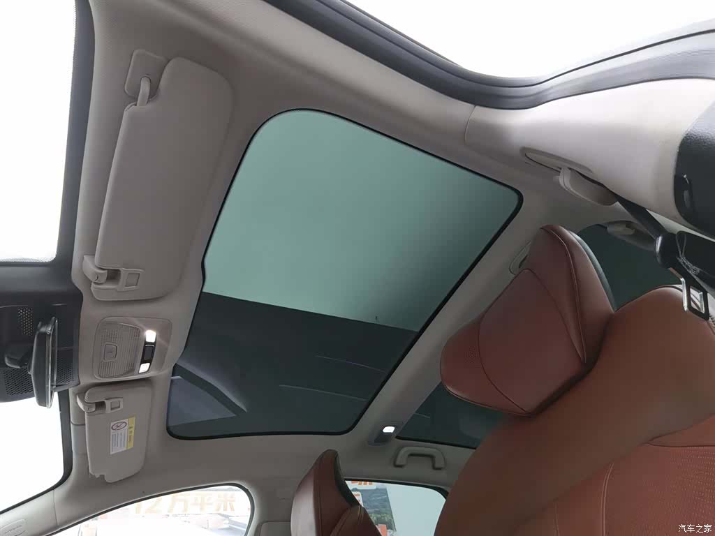 Xpeng P7, 2021 14