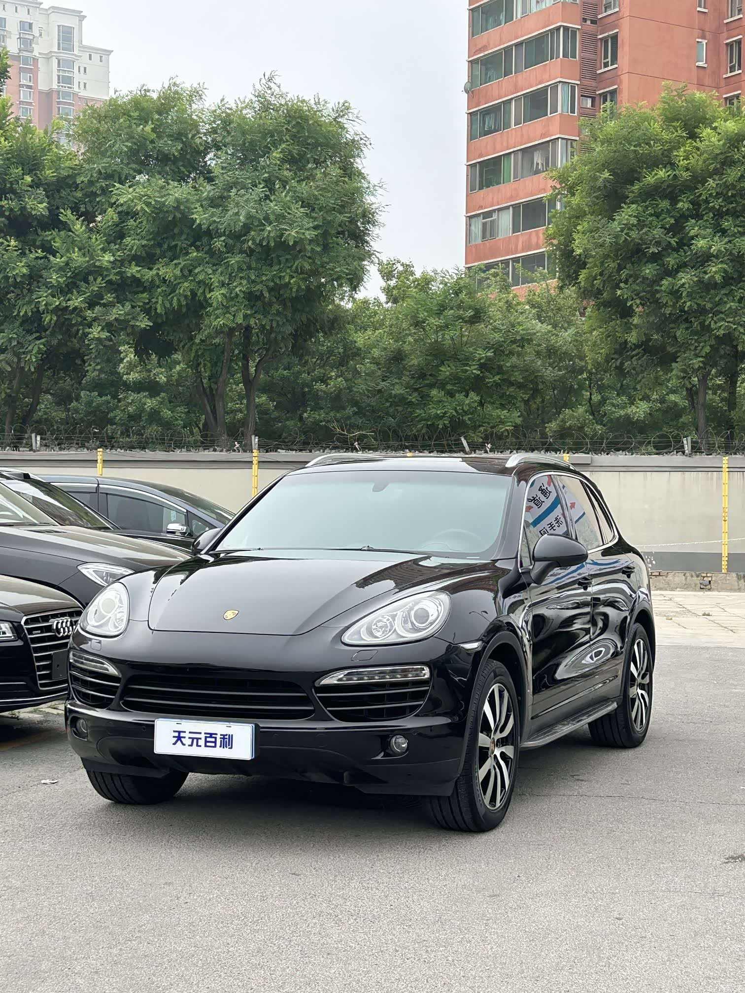Porsche Cayenne, 2013 1