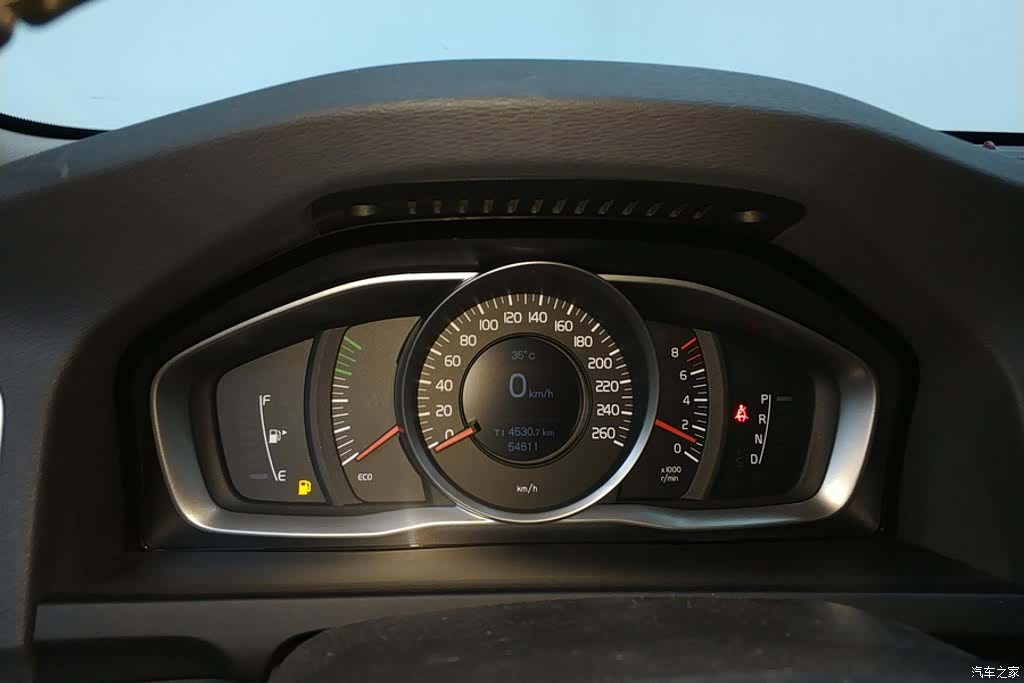 Volvo S60, 2017 14