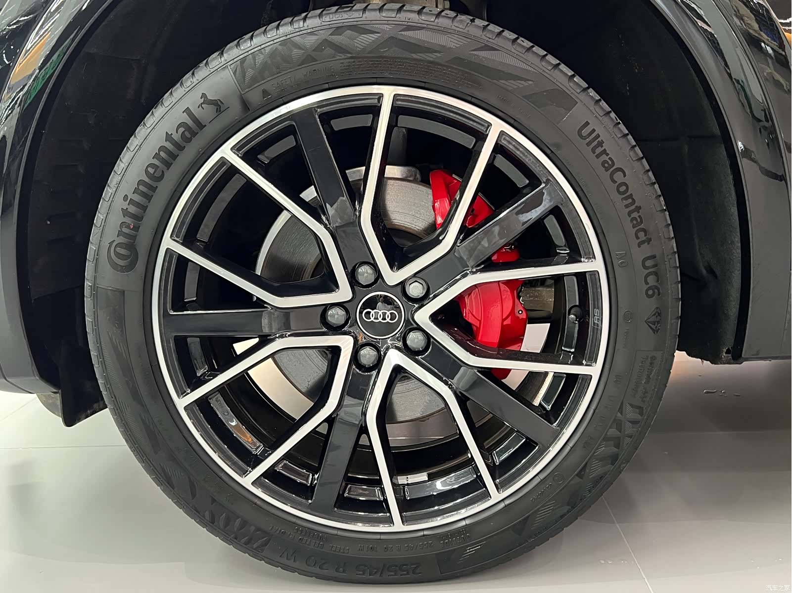 Audi Q5L, 2024 14