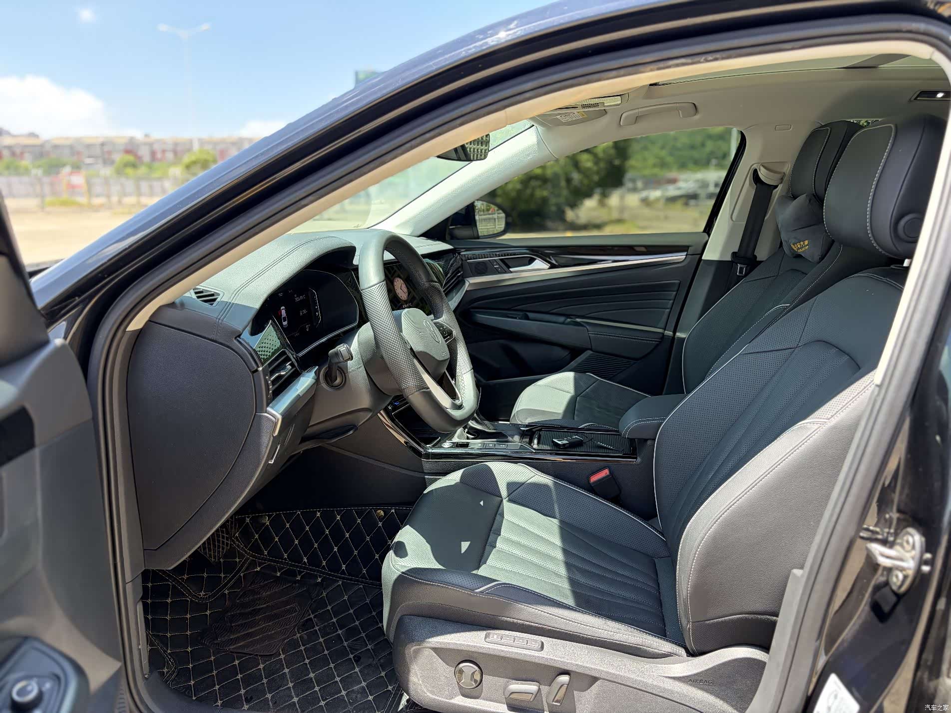 Volkswagen Passat, 2024 9