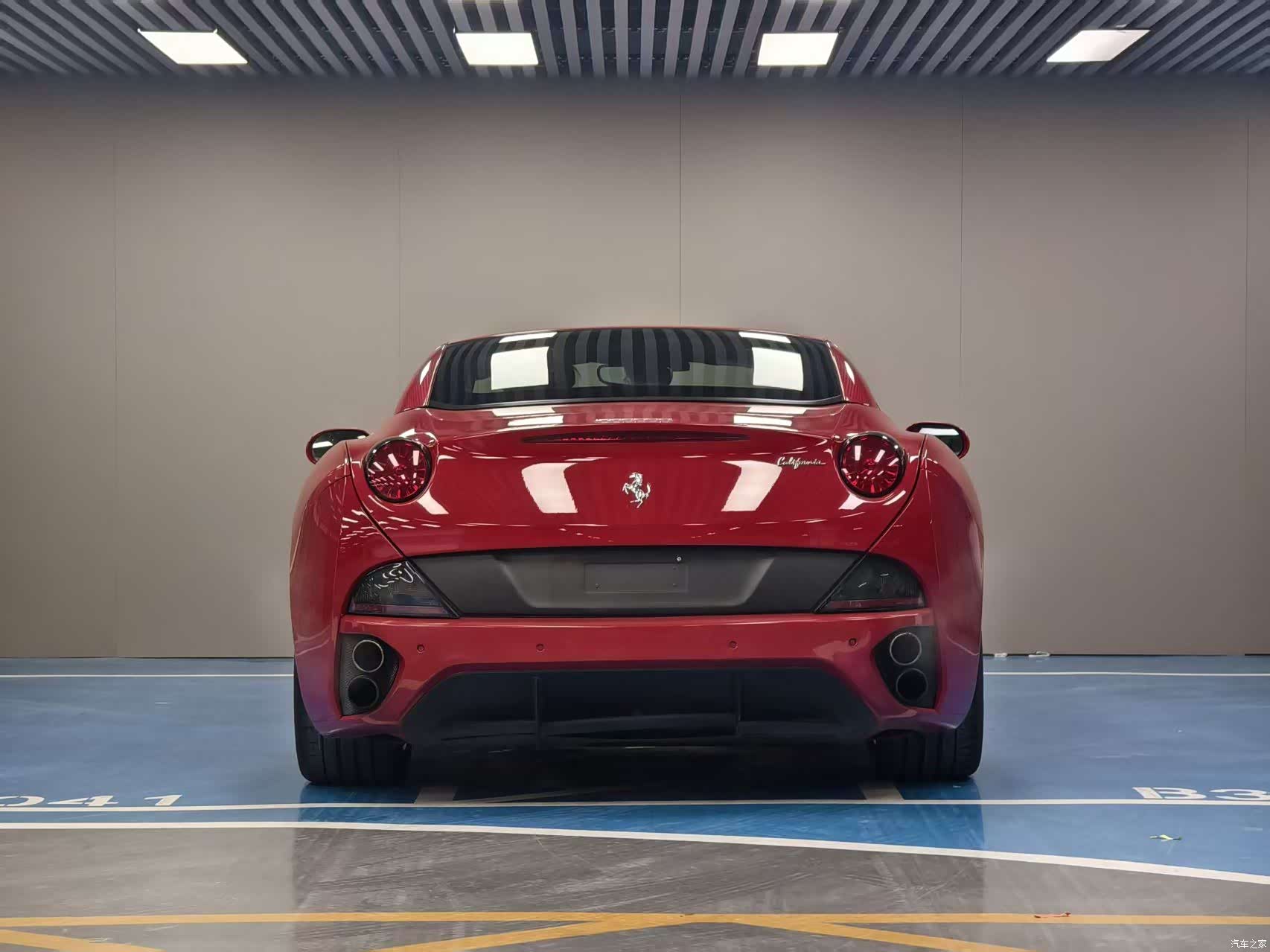 Ferrari California, 2013 8