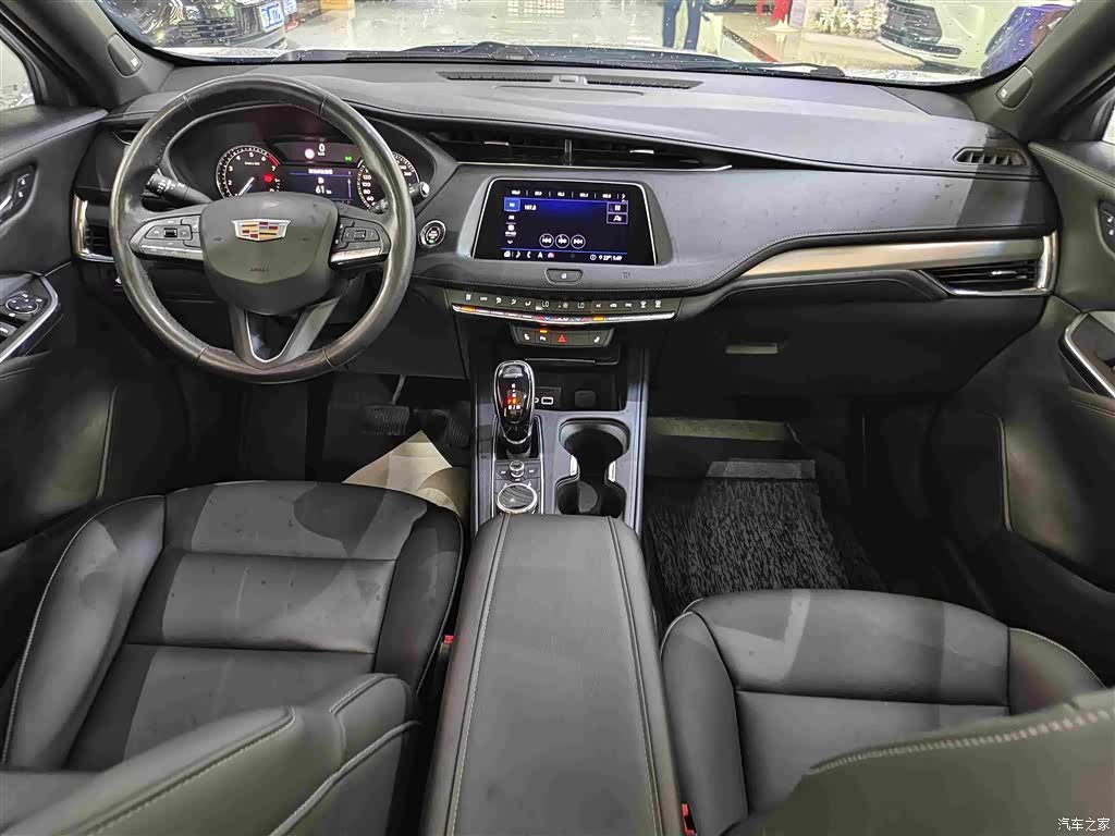 Cadillac XT4, 2020 6