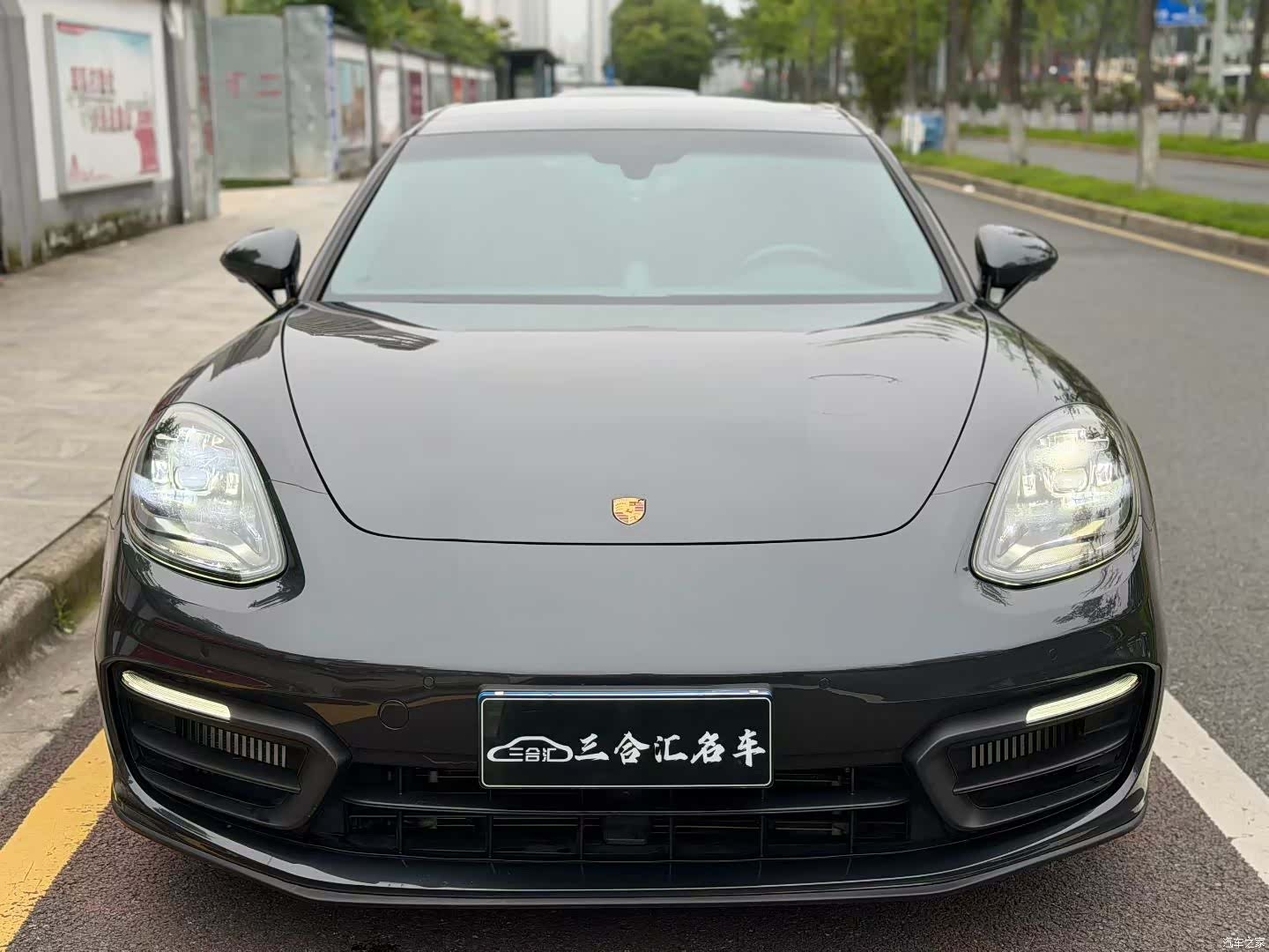 Porsche Panamera, 2022 2