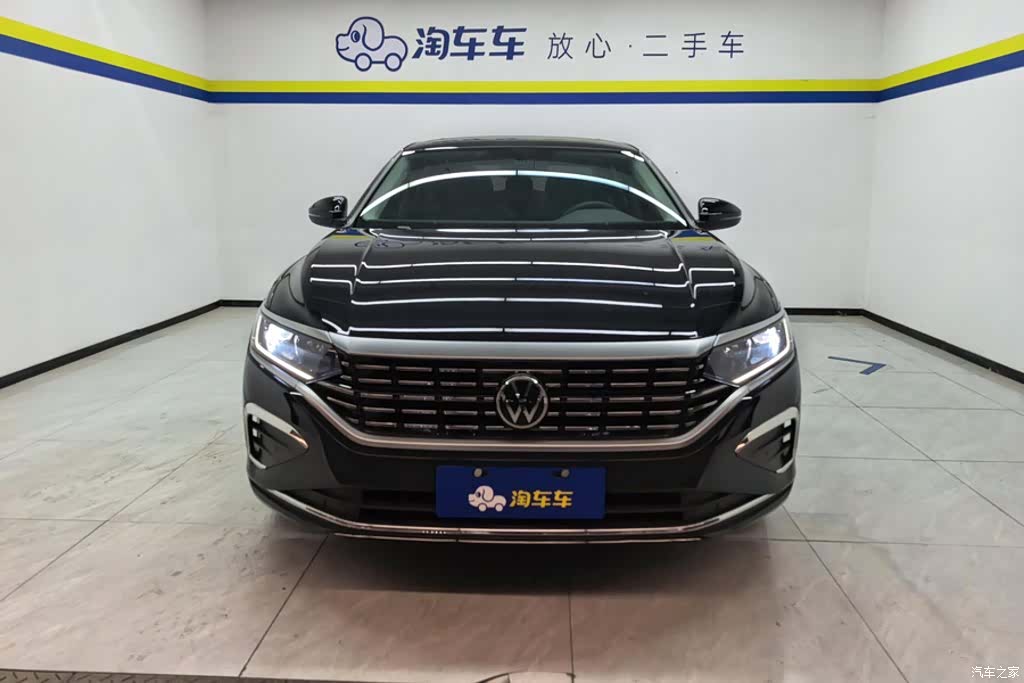 Volkswagen Passat, 2024 2
