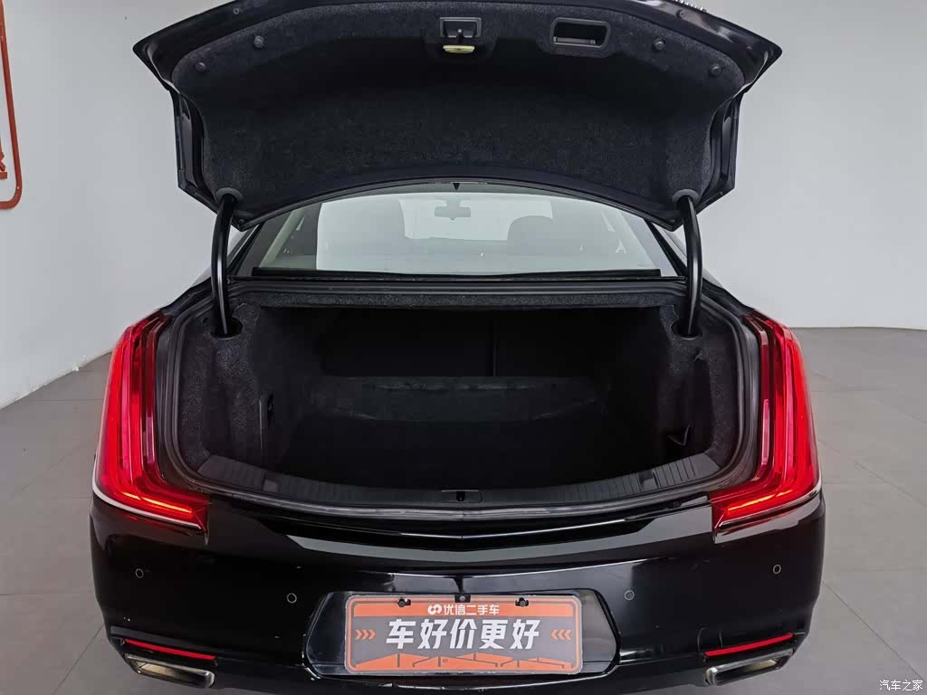 Cadillac XTS, 2018 16