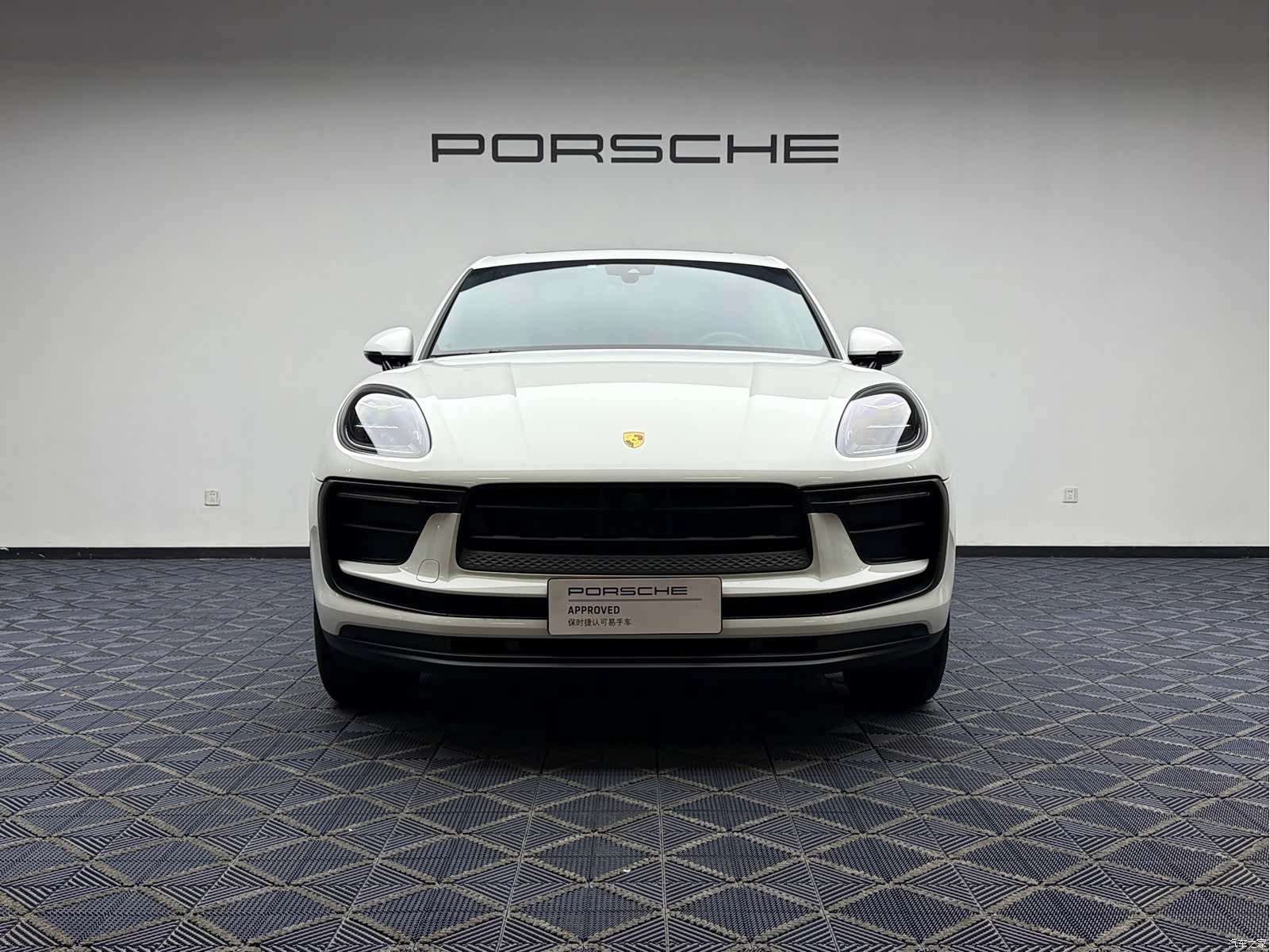 Porsche Macan, 2024 8