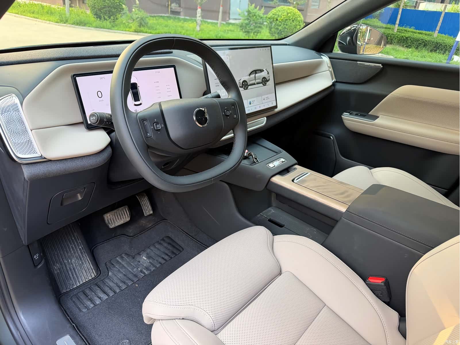Volvo XC70, 2025 4