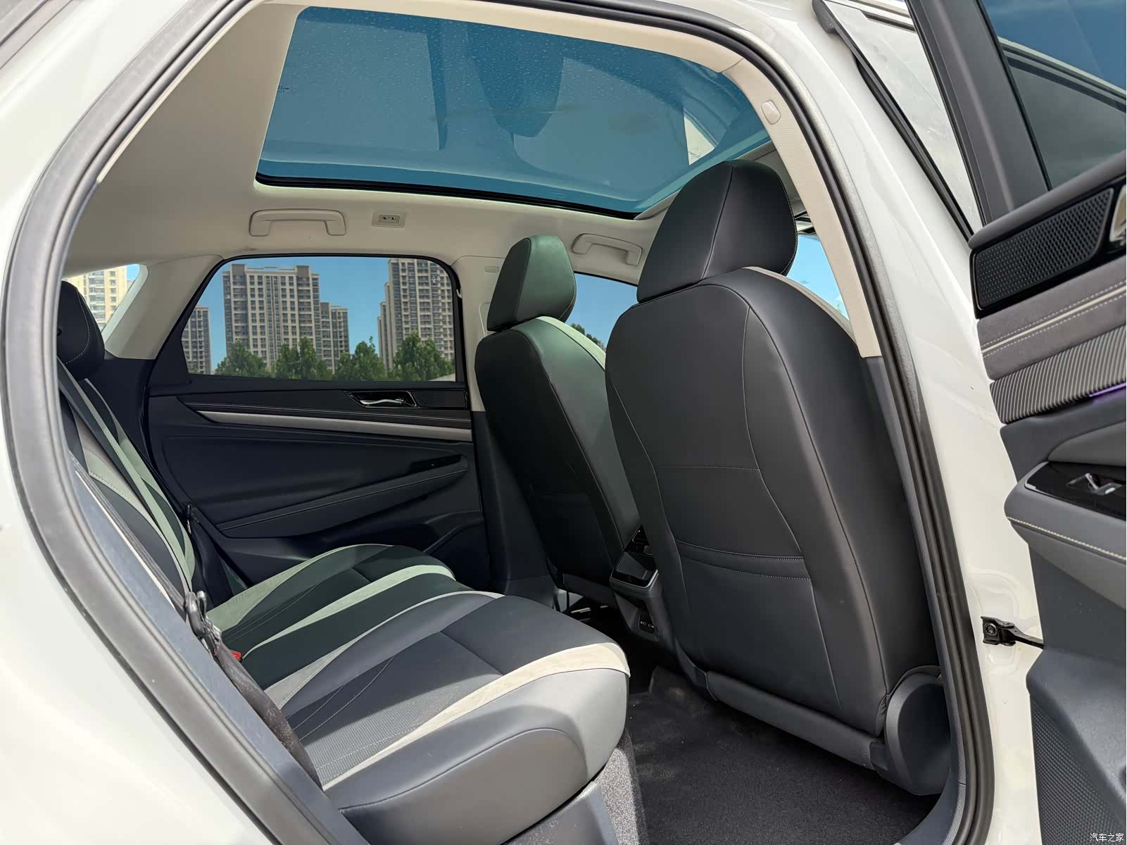 Volkswagen ID.7, 2024 9