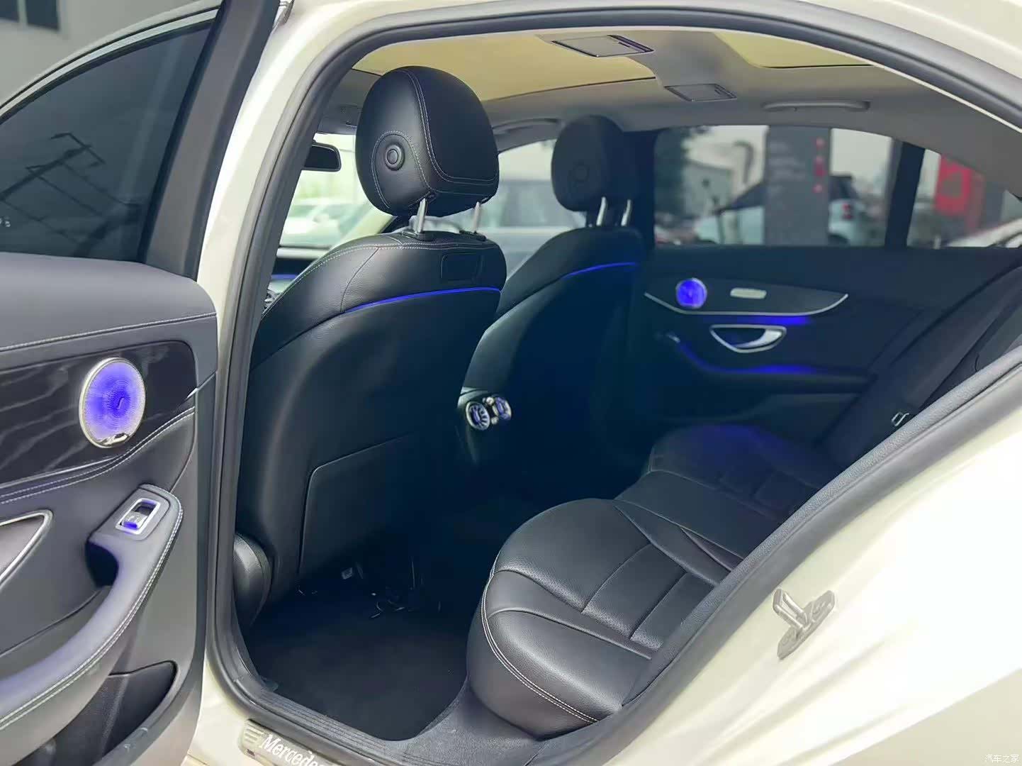 Mercedes-Benz C-Class, 2018 6