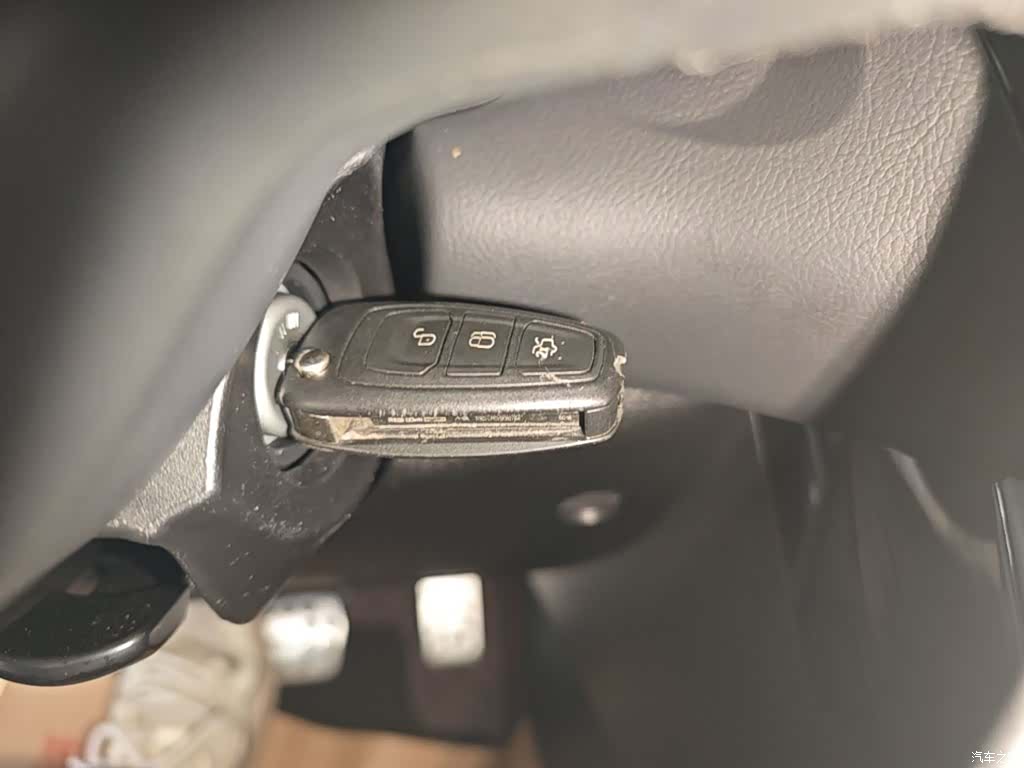 Ford Focus, 2016 9
