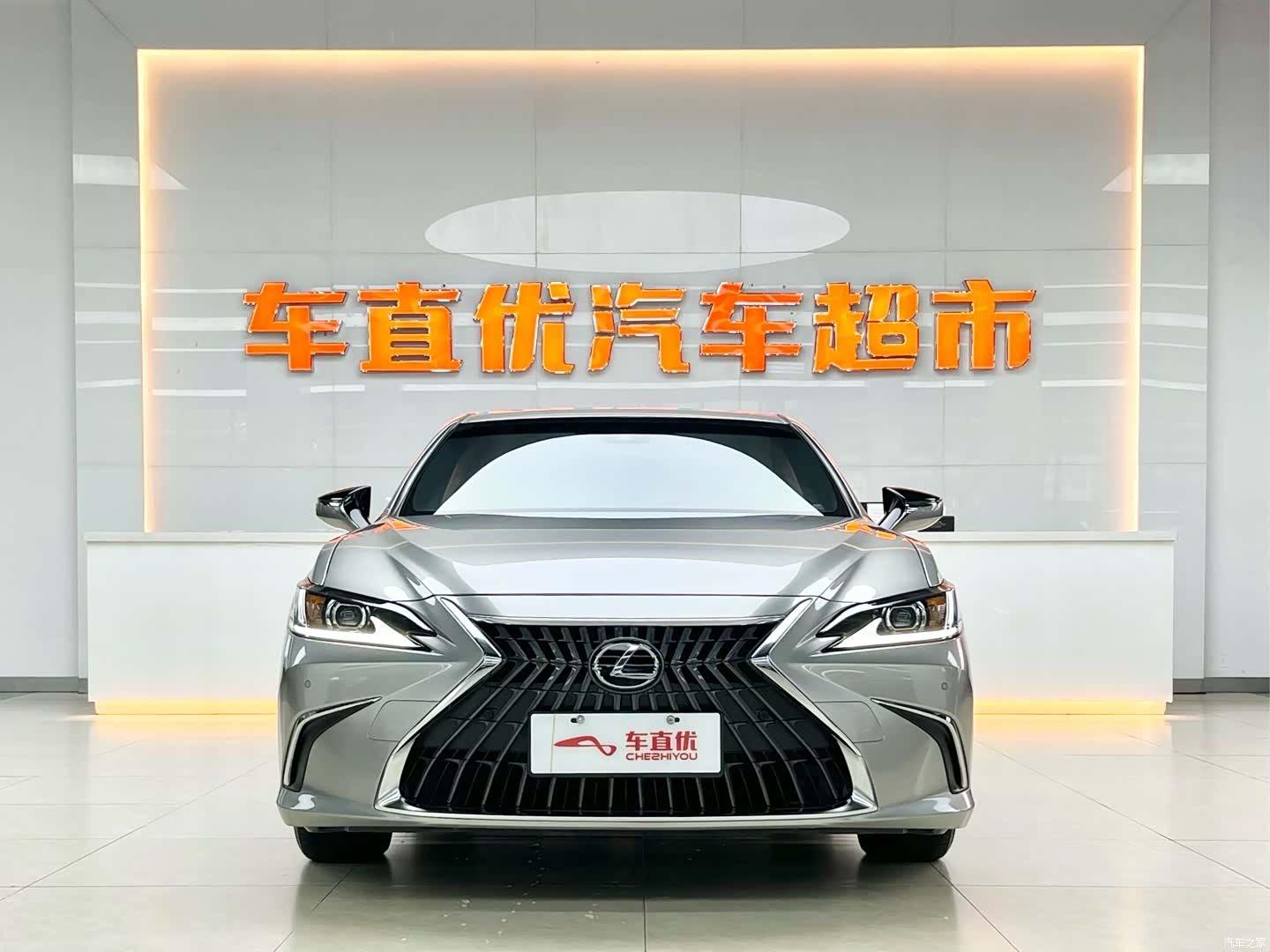 Lexus ES, 2024 3