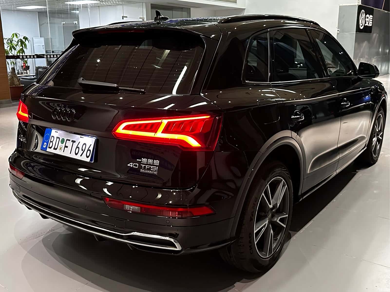 Audi Q5L, 2021 12