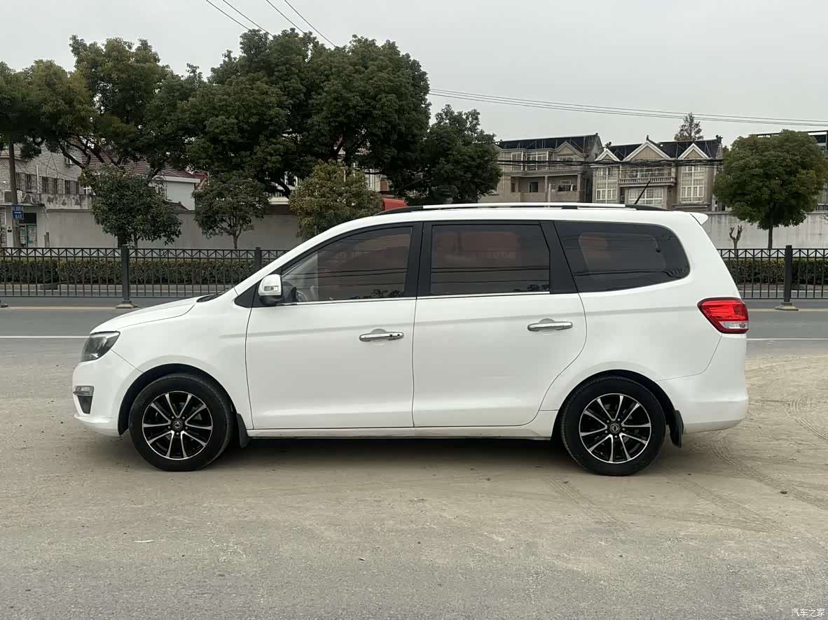 DongFeng S500, 2016 все фото