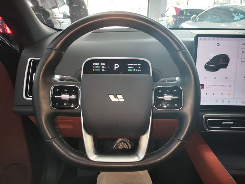 Li Auto Ideal L8