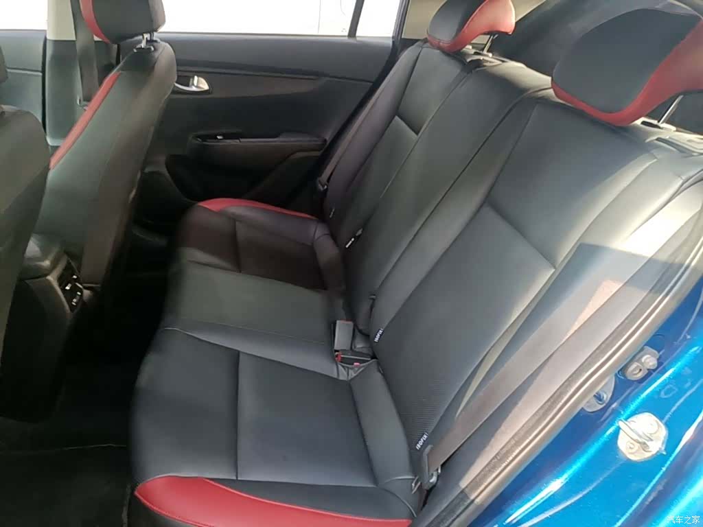 Kia KX, 2018 17